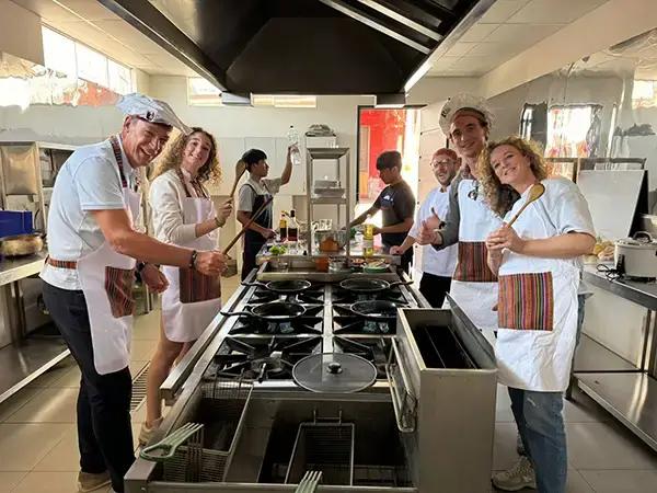 Aula de culinária interativa em Arequipa