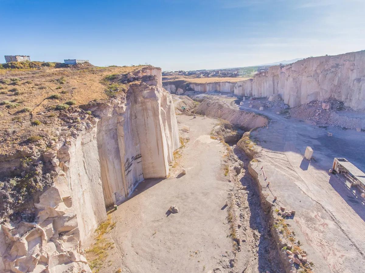 Excursão privada pela rota Sillar: pedreira de Añashuayco e cânion Culebrillas — photo 9