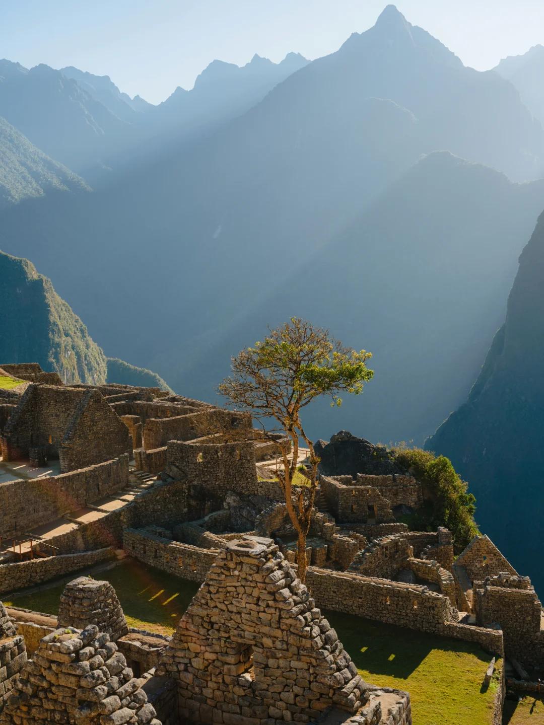 Private Machu Picchu Day Tour from Cusco: Vistadome Train & Exclusive Guide — photo 7