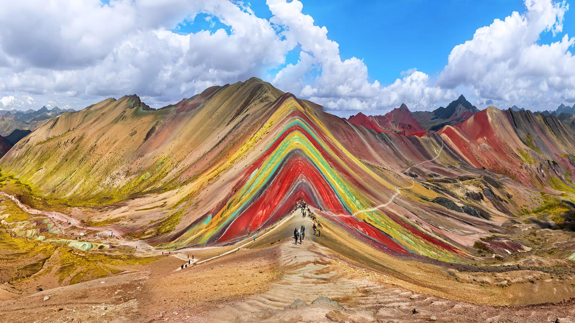 Private Rainbow Mountain & Red Valley Trek: Full Day High Altitude Hiking — photo 7