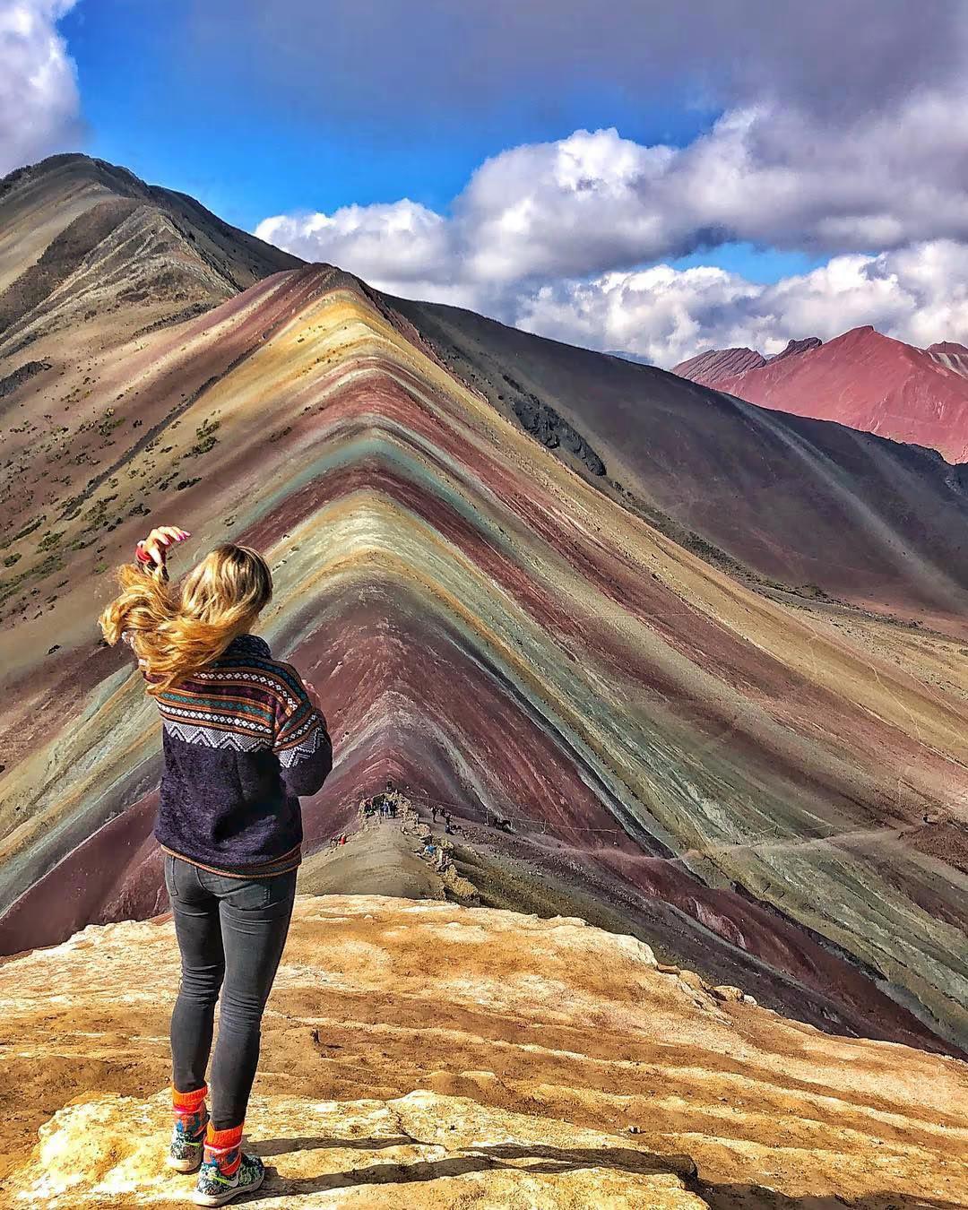 Private Rainbow Mountain & Red Valley Trek: Full Day High Altitude Hiking — photo 1