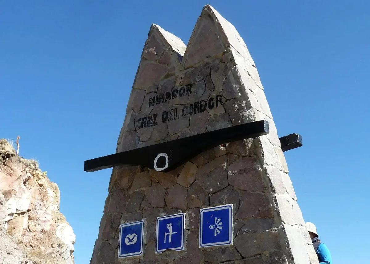 Tour privado de día completo al Cañón del Colca: Cruz del Cóndor y Altos Andes — photo 4